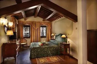 Locanda Remedio Venezia 3*,  Italia